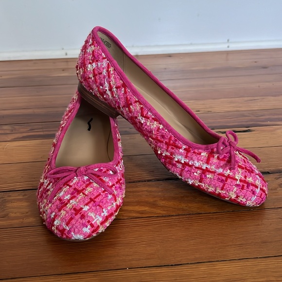 Ann Taylor Adorable Classic Pink Tweed Ballet Flats with a Bow - Size 7 - Picture 4 of 12